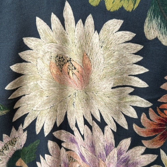 Johnny Was Floral Tunic - Picture 7 of 11